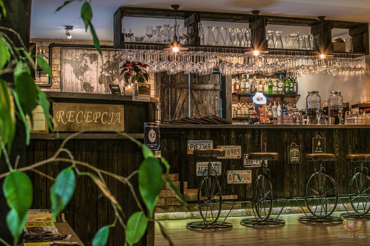 Old Tree Village & Restaurant Oswiecim Luaran gambar